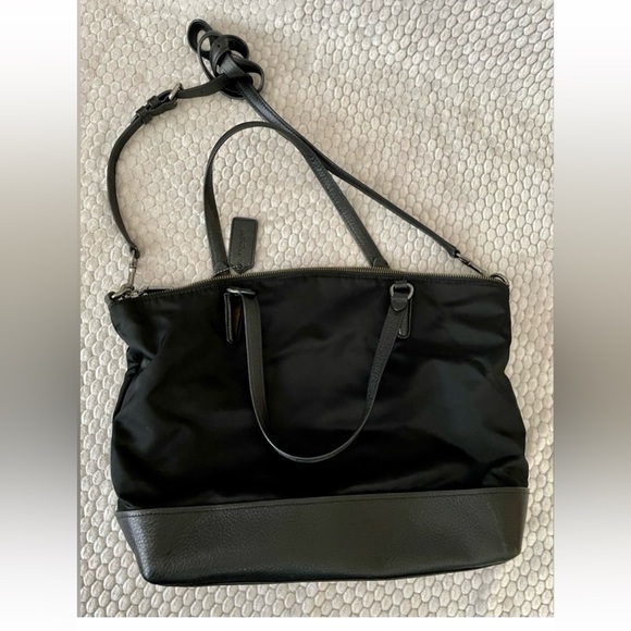Coach Everyday Black Tote Bag - Picture 2 of 3